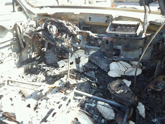 1G1NE52MXW6151429 - 1998 CHEVROLET MALIBU LS 烧焦的 照片 5