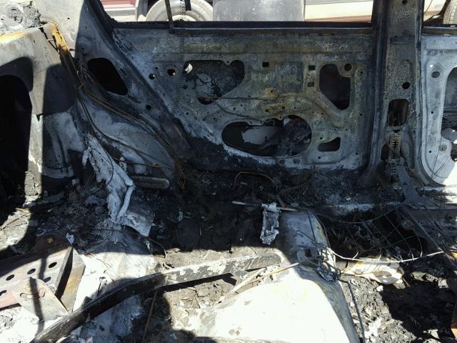 1G1NE52MXW6151429 - 1998 CHEVROLET MALIBU LS 烧焦的 照片 6