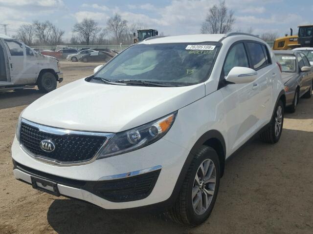 KNDPB3AC4F7758880 - 2015 KIA SPORTAGE L WHITE photo 2