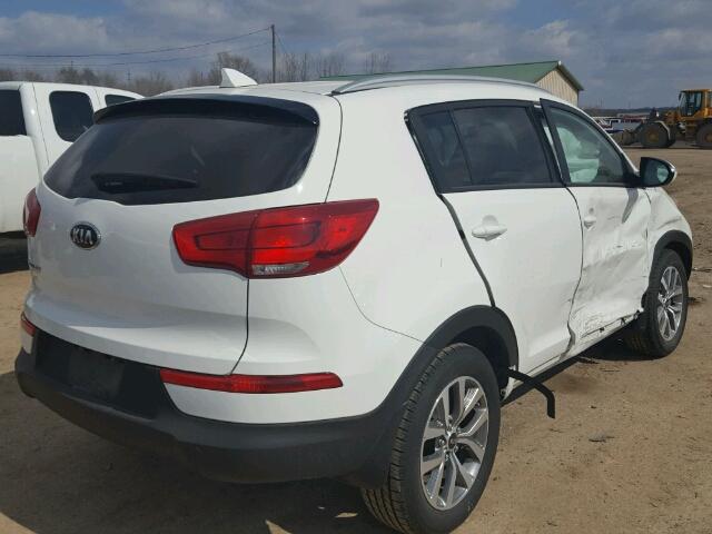 KNDPB3AC4F7758880 - 2015 KIA SPORTAGE L WHITE photo 4