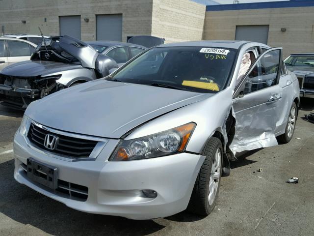 1HGCP36719A041969 - 2009 HONDA ACCORD EX SILVER photo 2