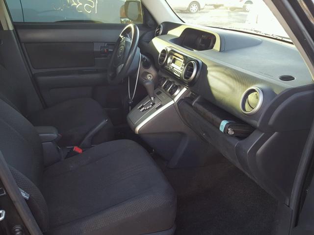 JTLZE4FE0A1113305 - 2010 TOYOTA SCION XB 黑色 照片 5