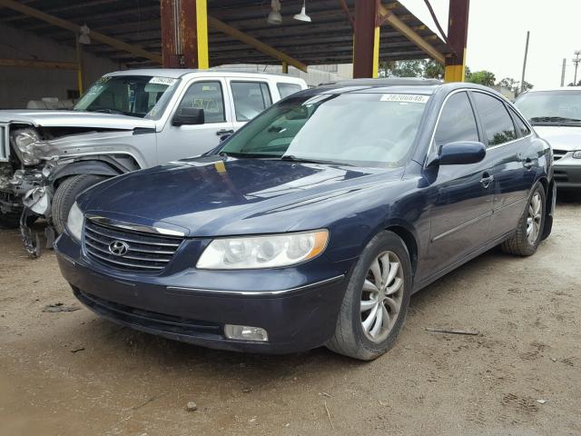 KMHFC46F06A042526 - 2006 HYUNDAI AZERA SE BLUE photo 2