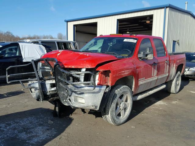 1GC1KXEG0BF123763 - 2011 CHEVROLET SILVERADO RED photo 2