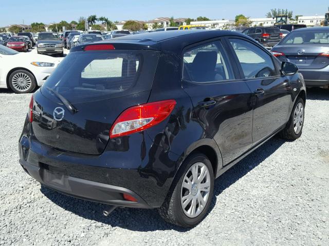 JM1DE1KY9D0168186 - 2013 MAZDA MAZDA2 BLACK photo 4