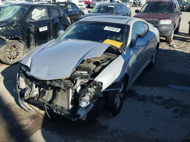 KMHHM65D25U177943 - 2005 HYUNDAI TIBURON SILVER photo 2