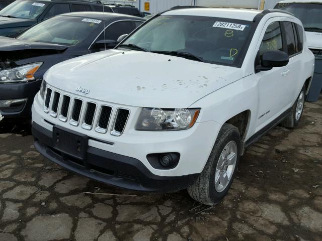 1C4NJCBA3FD400033 - 2015 JEEP COMPASS SP WHITE photo 2