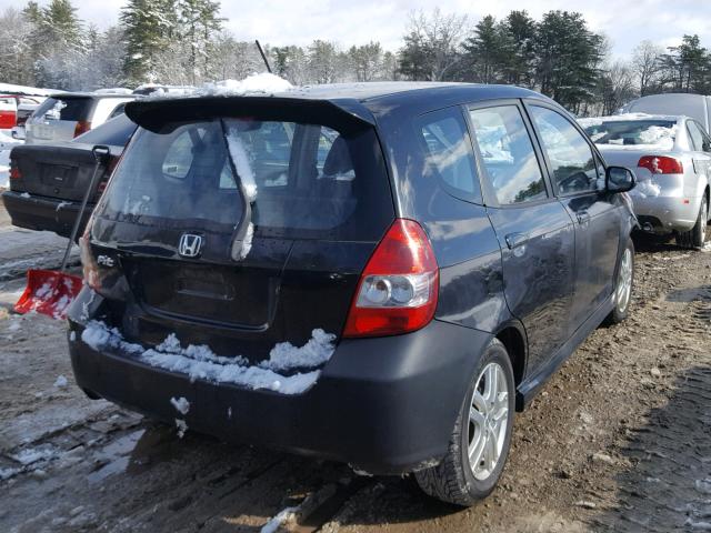 JHMGD38658S013788 - 2008 HONDA FIT SPORT BLACK photo 4