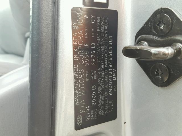 KNDUP131946584361 - 2004 KIA SEDONA EX SILVER photo 10