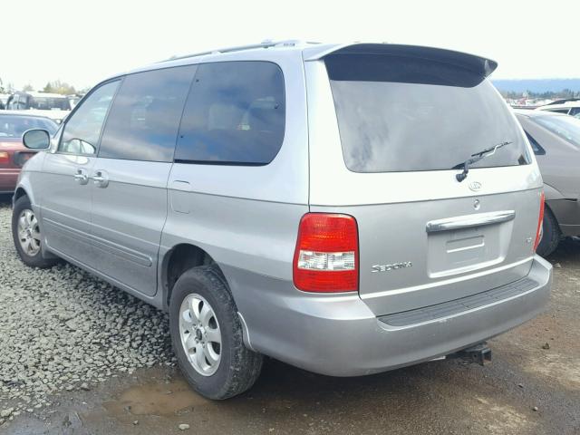 KNDUP131946584361 - 2004 KIA SEDONA EX SILVER photo 3