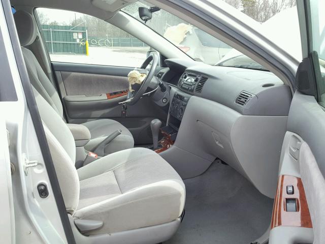 2T1BR32E88C865731 - 2008 TOYOTA COROLLA CE SILVER photo 5