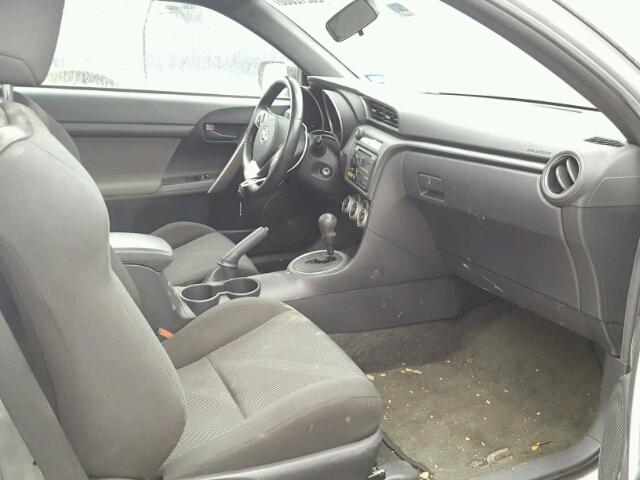 JTKJF5C72C3034588 - 2012 TOYOTA SCION TC 银色 照片 5