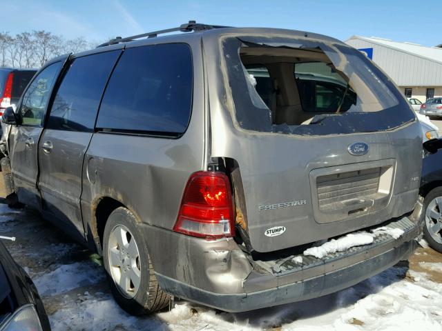 2FMZA57634BB04736 - 2004 FORD FREESTAR S TAN photo 3