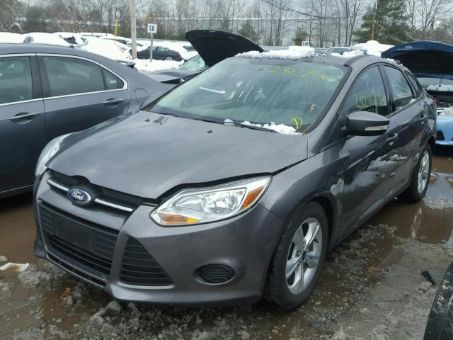 1FADP3F20DL367868 - 2013 FORD FOCUS SE GRAY photo 2