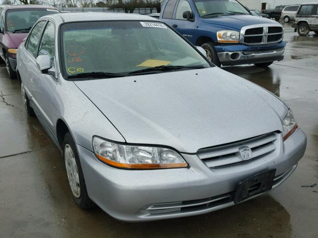 JHMCG56452C000401 - 2002 HONDA ACCORD LX SILVER photo 1