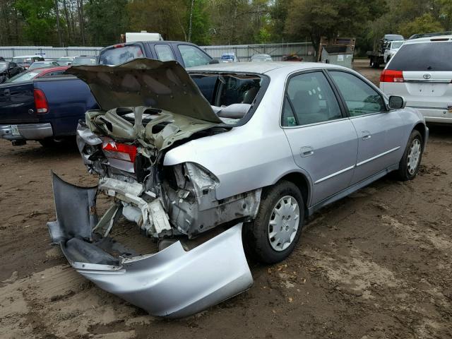 3HGCG56412G709181 - 2002 HONDA ACCORD LX SILVER photo 4