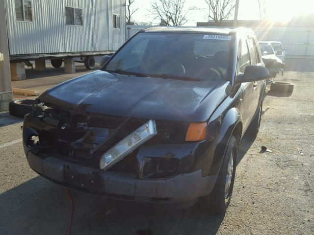 5GZCZ23D75S840882 - 2005 SATURN VUE BLACK photo 2