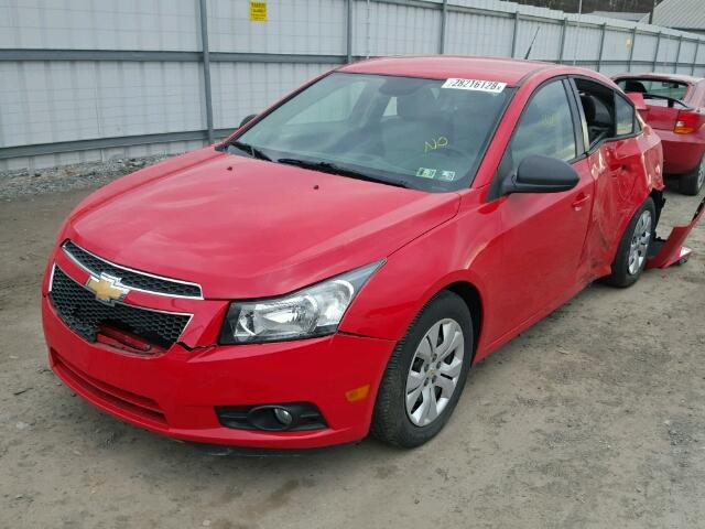 1G1PA5SG9E7231554 - 2014 CHEVROLET CRUZE LS RED photo 2