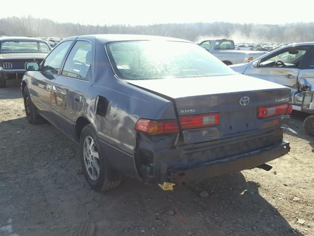 4T1BF22KXVU022259 - 1997 TOYOTA CAMRY CE GRAY photo 3