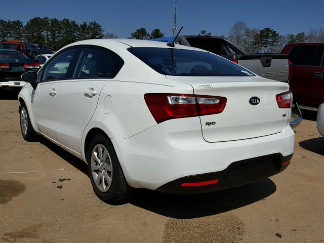 KNADM4A34F6504463 - 2015 KIA RIO LX Սպիտակ լուսանկար 3