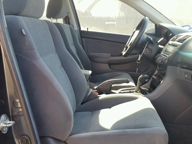 1HGCM56366A160517 - 2006 HONDA ACCORD SE GRAY photo 5