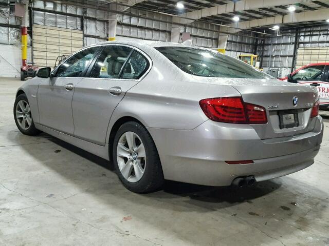 WBAXH5C55DD108671 - 2013 BMW 528 XI SILVER photo 3