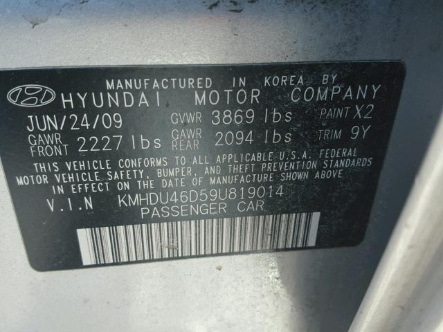 KMHDU46D59U819014 - 2009 HYUNDAI ELANTRA GL SILVER photo 10