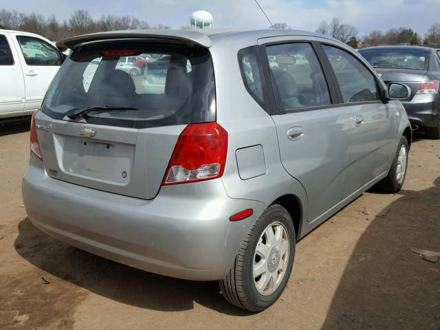 KL1TG62675B294139 - 2005 CHEVROLET AVEO LT SILVER photo 4