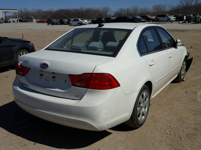 KNAGE228X95309468 - 2009 KIA OPTIMA LX WHITE photo 4