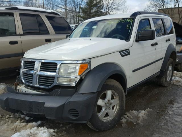 1D8GU28K07W587622 - 2007 DODGE NITRO SXT WHITE photo 2