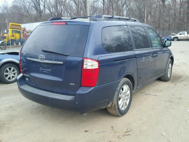 KNDMB233466037040 - 2006 KIA SEDONA EX BLUE photo 4