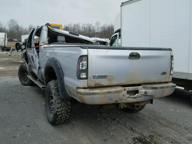 1FTSW21P55EC59866 - 2005 FORD F250 SUPER SILVER photo 3