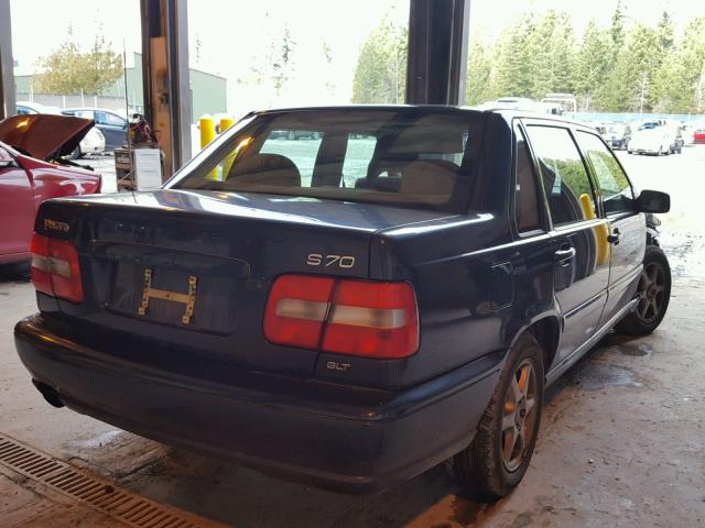 YV1LS5672W1522747 - 1998 VOLVO S70 GLT BLUE photo 4