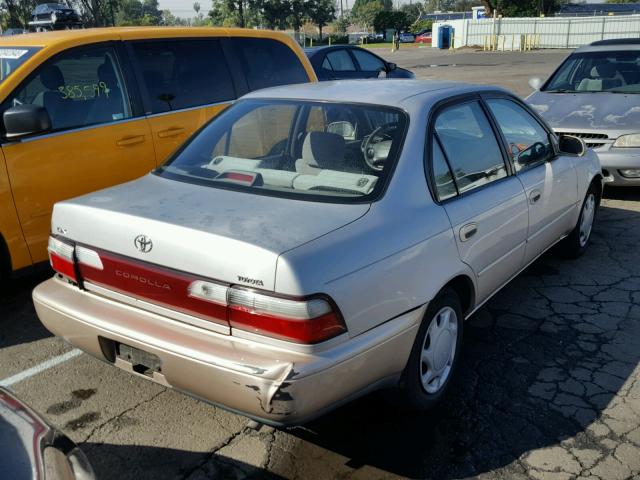 1NXBB02E5VZ573077 - 1997 TOYOTA COROLLA DX TAN photo 4