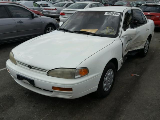 JT2SK12E1S0321722 - 1995 TOYOTA CAMRY LE WHITE photo 2