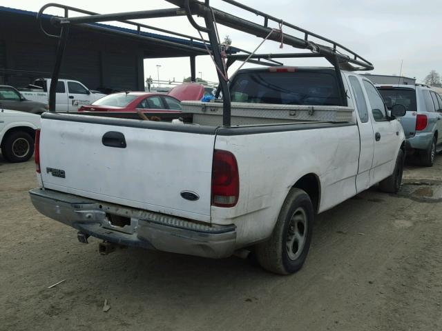 1FTZX172XYNB38076 - 2000 FORD F150 WHITE photo 4