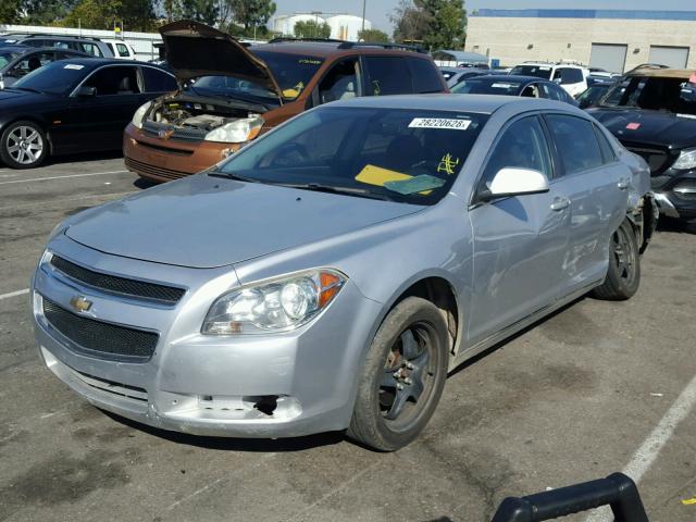 1G1ZC5E0XAF287102 - 2010 CHEVROLET MALIBU 1LT 银色 照片 2