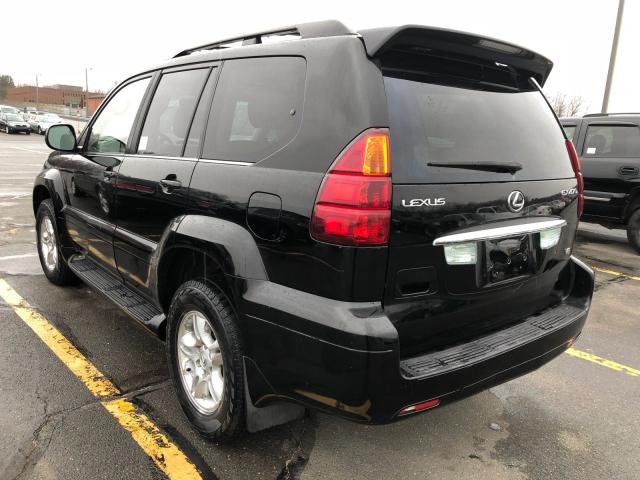 JTJBT20X430011352 - 2003 LEXUS GX 470 BLACK photo 3