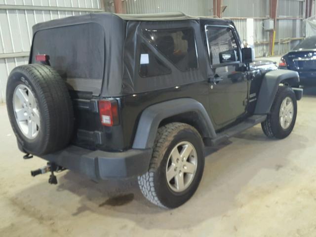 1C4AJWAG6DL586093 - 2013 JEEP WRANGLER S BLACK photo 4