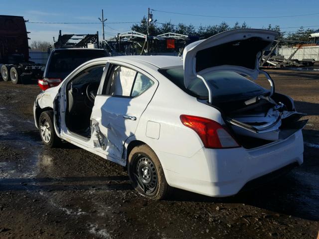 3N1CN7AP9HL860578 - 2017 NISSAN VERSA S WHITE photo 4