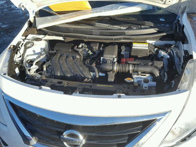 3N1CN7AP9HL860578 - 2017 NISSAN VERSA S WHITE photo 7