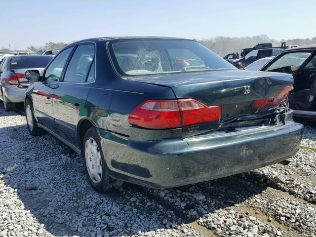 1HGCG5641XA080334 - 1999 HONDA ACCORD LX GREEN photo 3