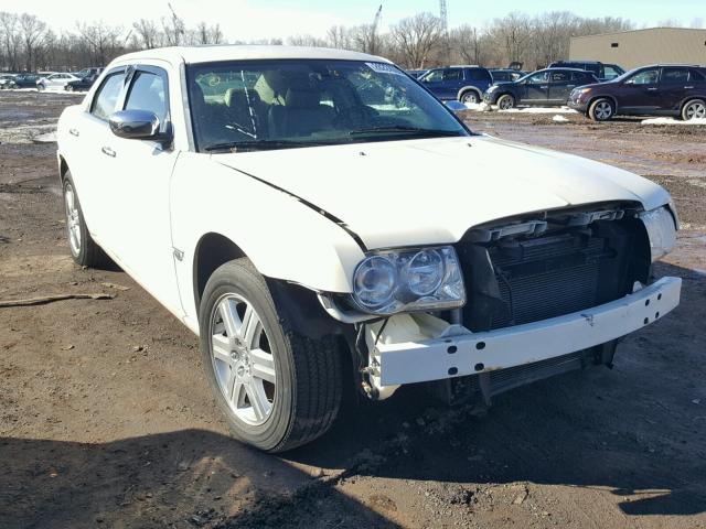 2C3KK63H36H351016 - 2006 CHRYSLER 300C WHITE photo 1