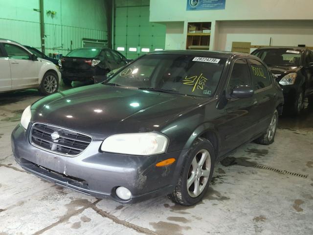 JN1CA31A11T102557 - 2001 NISSAN MAXIMA GXE GRAY photo 2