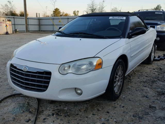 1C3EL55R14N352521 - 2004 CHRYSLER SEBRING LX WHITE photo 2