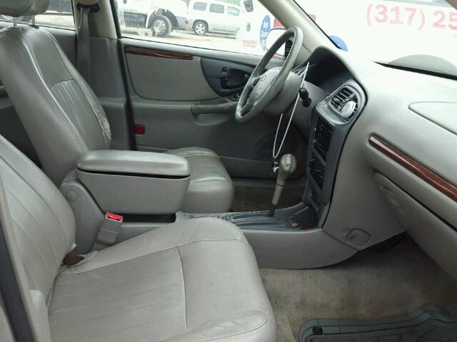 1G3NG52M0X6318920 - 1999 OLDSMOBILE CUTLASS GL 银色 照片 5