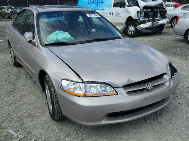 1HGCG6673XA144597 - 1999 HONDA ACCORD EX GOLD photo 1