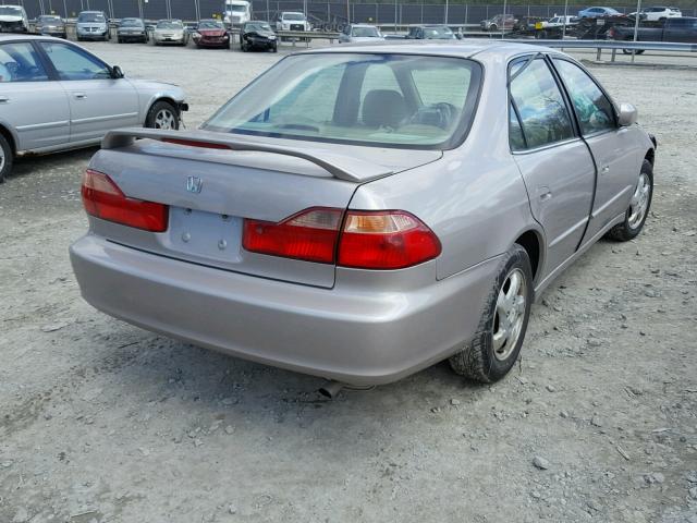 1HGCG6673XA144597 - 1999 HONDA ACCORD EX GOLD photo 4