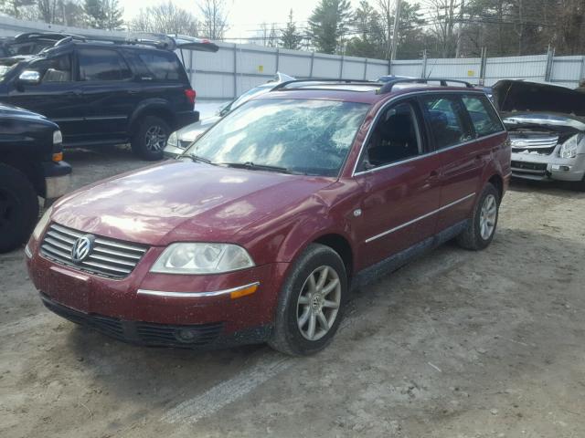 WVWVD63B04E126328 - 2004 VOLKSWAGEN PASSAT GLS RED photo 2