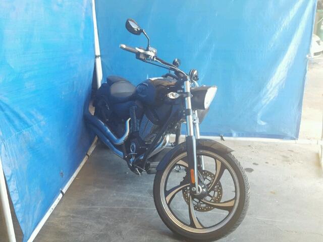 5VPGA36N7D3019201 - 2013 VICTORY MOTORCYCLES VEGAS BLACK photo 1